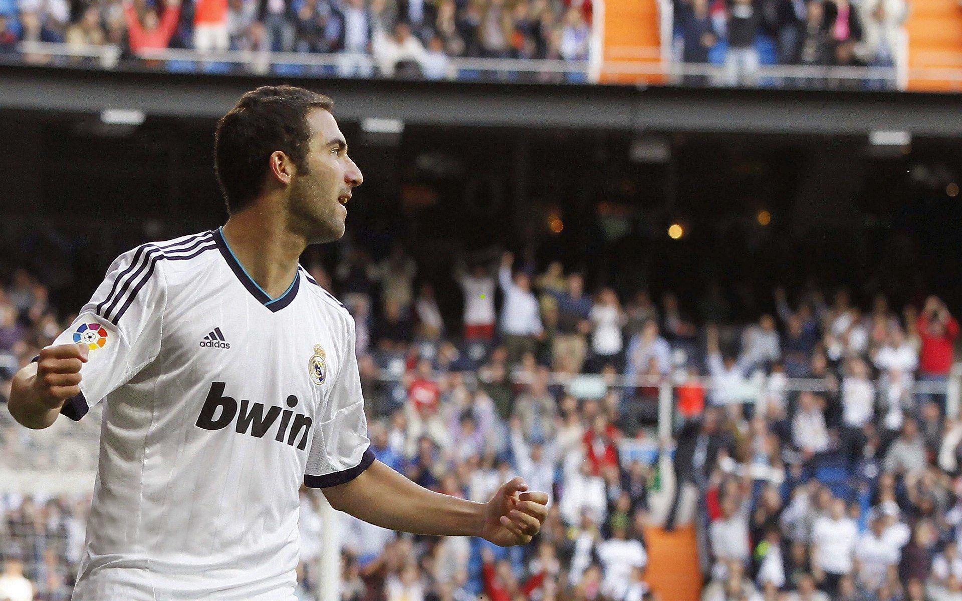 勒沃库森CEO提议设立工资帽,转会市场竞争输给英超升班马