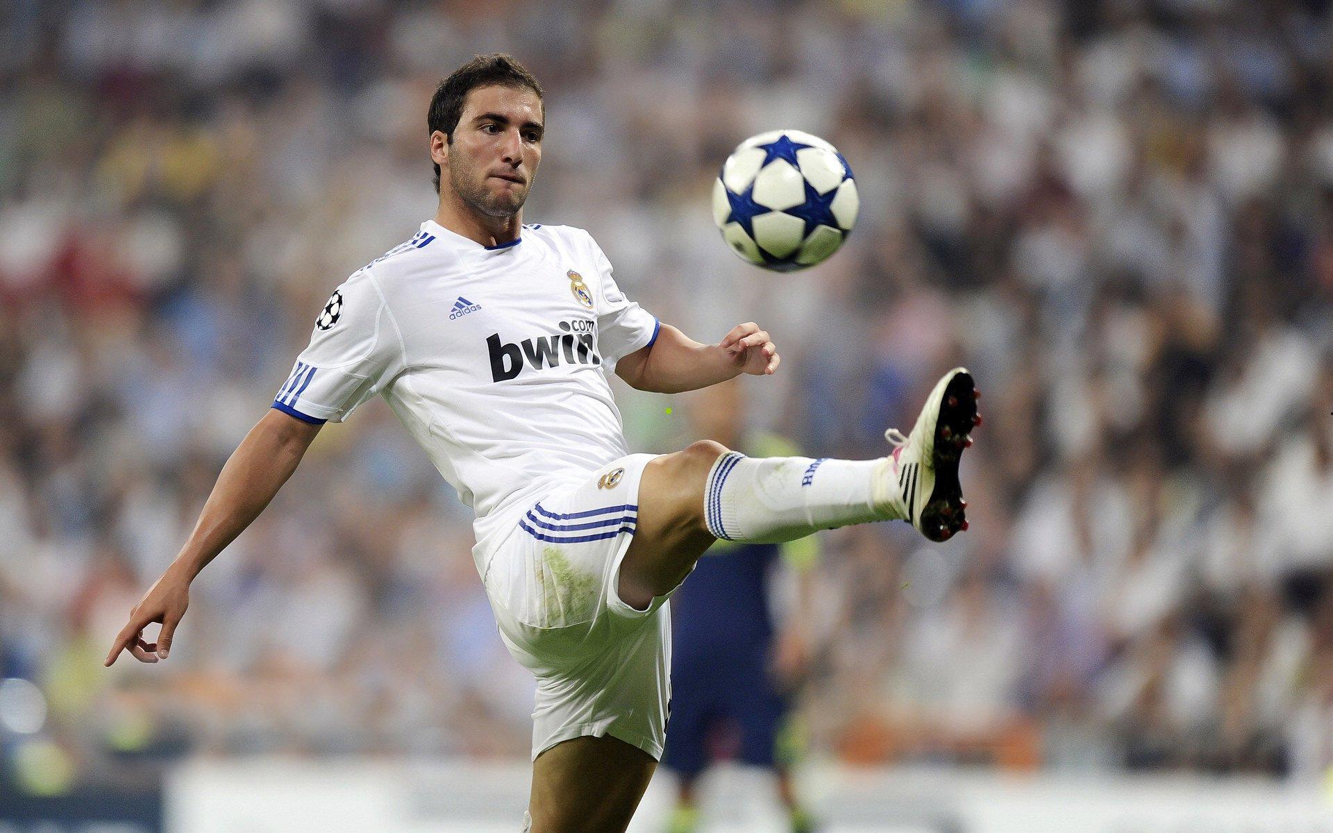 卢宁背部轻微不适返基地检查 皇马备战下一役阵容无忧